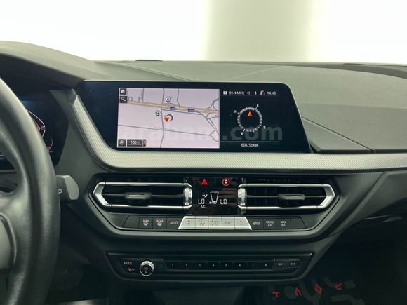 otomobil BMW 1 Serisi 118i Sport Line