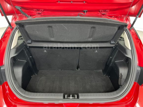 otomobil Hyundai i20 1.4 MPI Style