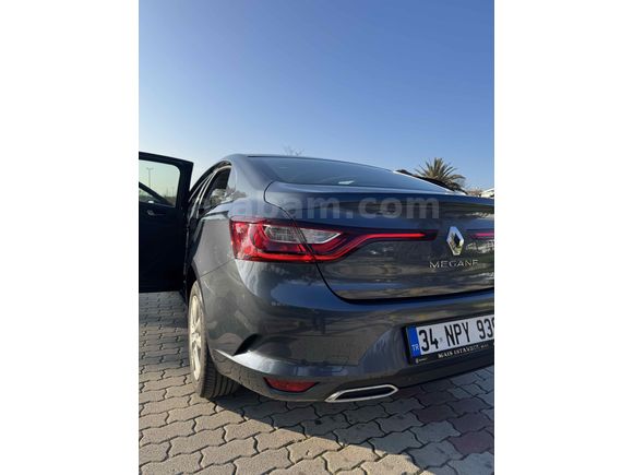 Sahibinden Renault Megane 1.3 TCe Touch 2025 Model 