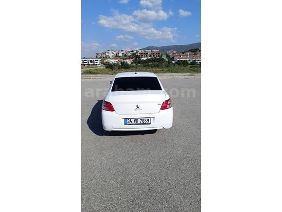 2015 çıkışlı değişensiz tramersiz sahibinden diri 301..