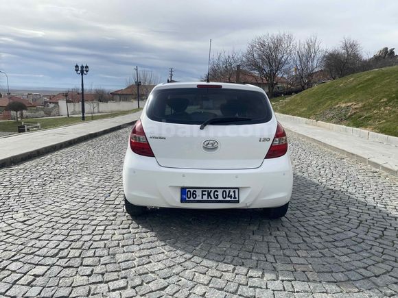Sahibinden Hyundai i20 Troy 1.2 DOHC Mode 2011 Model 
