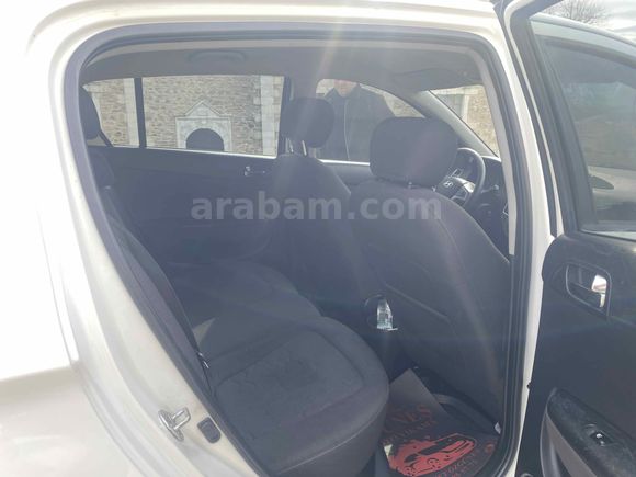 Sahibinden Hyundai i20 Troy 1.2 DOHC Mode 2011 Model 