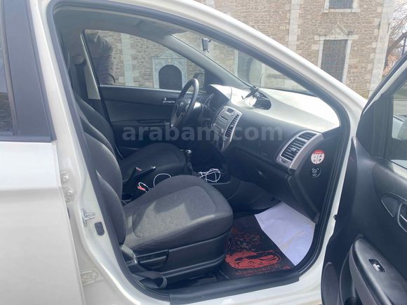 Sahibinden Hyundai i20 Troy 1.2 DOHC Mode 2011 Model 