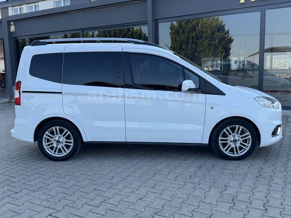 Galeriden Ford Tourneo Courier 1.5 TDCi Journey Titanium 2020 Model Mersin