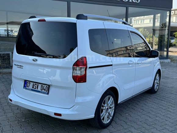 Galeriden Ford Tourneo Courier 1.5 TDCi Journey Titanium 2020 Model Mersin