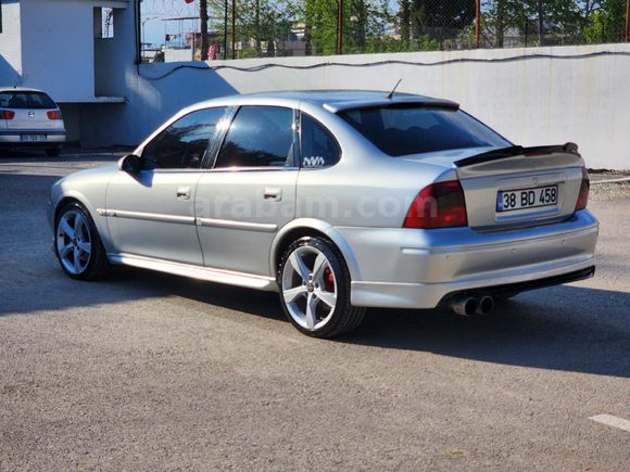 Cam Gibi Opel Vectra 2.0 CDX 2000 Model