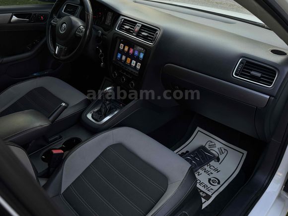 Galeriden Volkswagen Jetta 1.6 TDi Comfortline 2012 Model Şanlıurfa