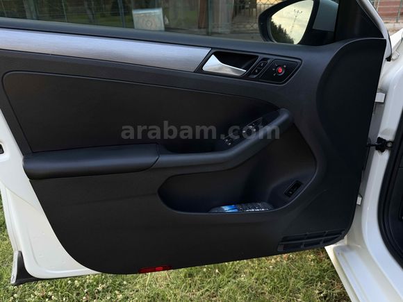 Galeriden Volkswagen Jetta 1.6 TDi Comfortline 2012 Model Şanlıurfa