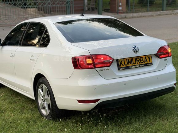 Galeriden Volkswagen Jetta 1.6 TDi Comfortline 2012 Model Şanlıurfa