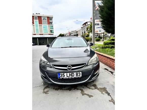 Sahibinden Opel Astra 1.4 T Sport 2013 Model  193000 km Füme