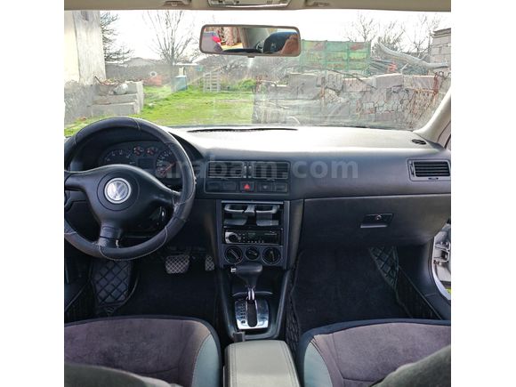 Sahibinden Volkswagen Bora 1.6 Pacific 2004 Model  250.000 km Gri (Gümüş)