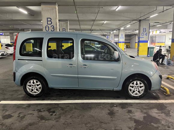 Sahibinden Renault Kangoo Multix 1.5 dCi Expression 2012 Model 
