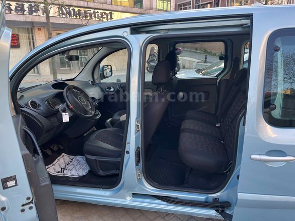 Sahibinden Renault Kangoo Multix 1.5 dCi Expression 2012 Model 