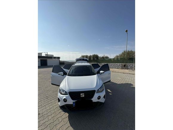 Sahibinden Seat Arona 1.0 EcoTSI Style 2025 Model 
