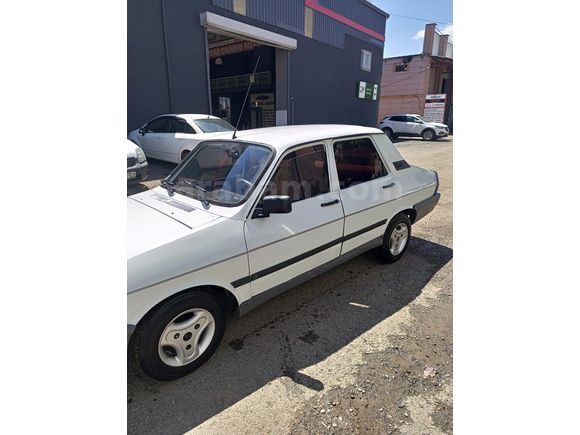 CEZLAN OTOMOTİV'DEN 1990 MODEL RENAULT TOROS ACİL.. FIRSAT ..ÜRÜN..