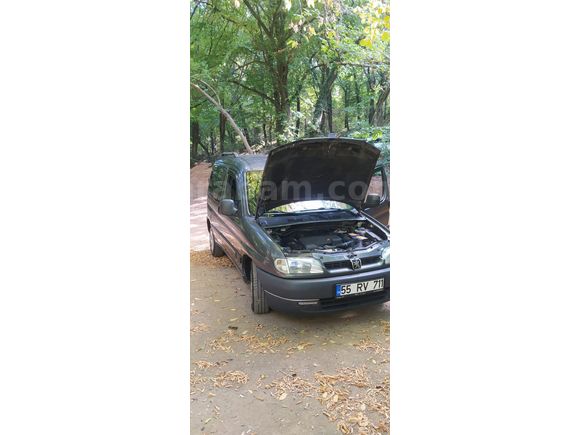 Sahibinden Peugeot Partner 1.9 D 2001 Model