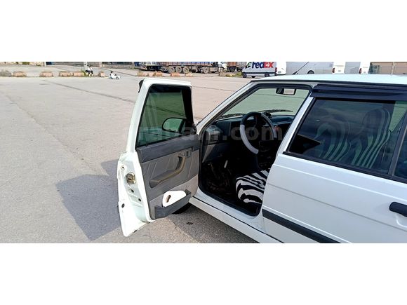 Sahibinden bakımlı Renault R 9 1.4 Broadway RN 1997 Model 