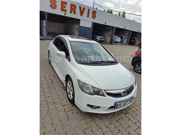 Sahibinden Honda Civic 1.6i VTEC Elegance 2011 Model 
