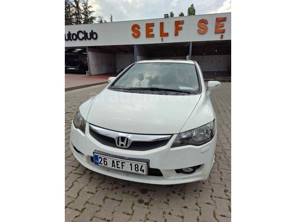 Sahibinden Honda Civic 1.6i VTEC Elegance 2011 Model 