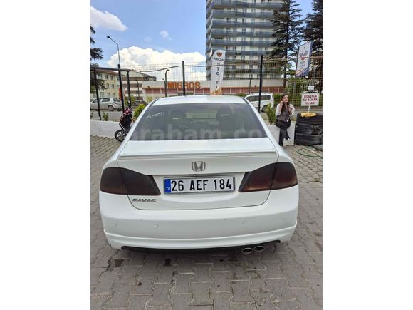 Sahibinden Honda Civic 1.6i VTEC Elegance 2011 Model 