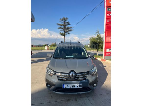 Sahibinden Renault Express Combi 1.5 BlueDCI Touch 2023 Model