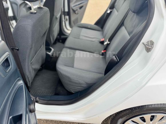 Galeriden Ford Fiesta 1.25 My 2012 Model Adana
