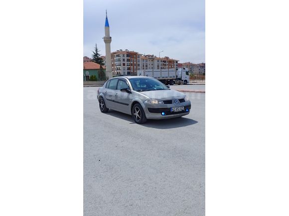 Sahibinden Renault Megane 1.4 Authentique 2004 Model