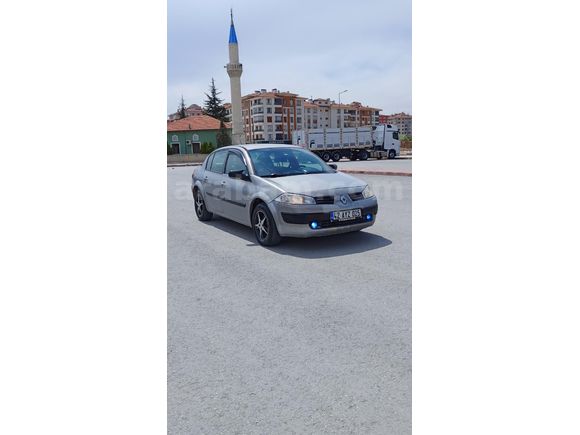 Sahibinden Renault Megane 1.4 Authentique 2004 Model