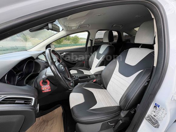 Galeriden Ford Focus 1.6 TDCi Titanium 2015 Model Konya