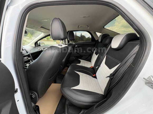 Galeriden Ford Focus 1.6 TDCi Titanium 2015 Model Konya