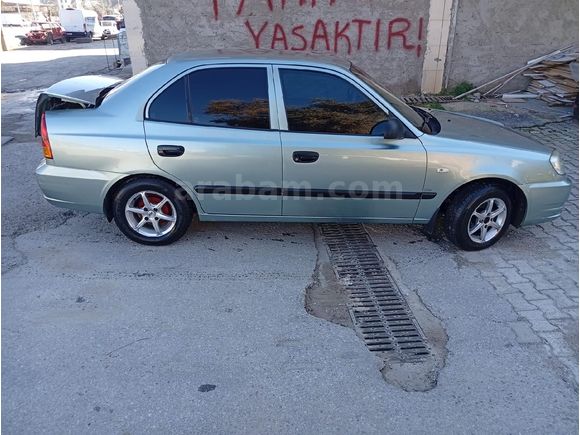 Sahibinden Hyundai Accent 1.3 Admire 2005 Model