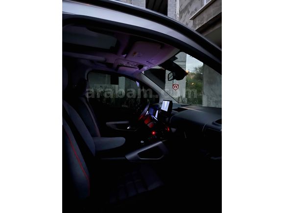 Sahibinden Citroen Berlingo 1.5 BlueHDI 2025 Model 