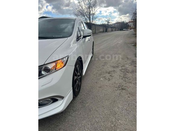 Sahibinden Honda Civic 1.6i VTEC Eco Elegance 2016 Model 