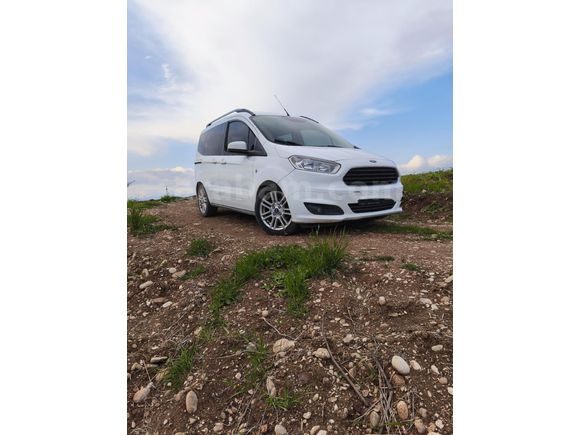 Sahibinden Ford Tourneo Courier 1.6 TDCi Titanium 2016 Model Adıyaman 101.000 km Beyaz