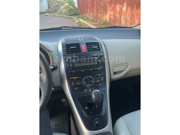 Sahibinden Toyota Auris 1.4 D-4D Comfort Extra 2011 Model 