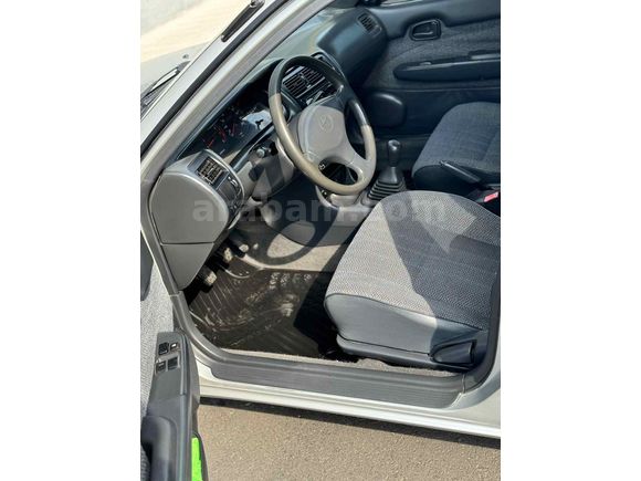 Sahibinden Toyota Corolla 1.3 XE 1998 Model 