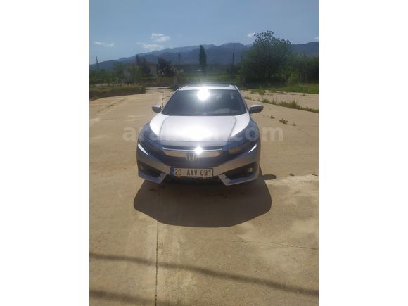 Öğretmenden ilk sahibinden temiz Honda civic eco excutive