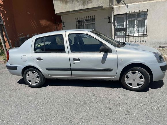 Sahibinden Renault Clio 1.4 Authentique 2004 Model 