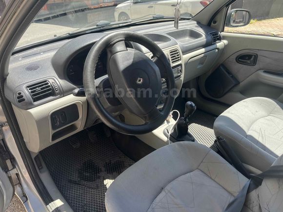 Sahibinden Renault Clio 1.4 Authentique 2004 Model 
