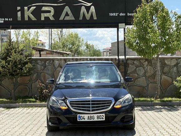 2016 Mercedes - Benz E 180 Style 258.000 KM’de bakımlı eksiksiz