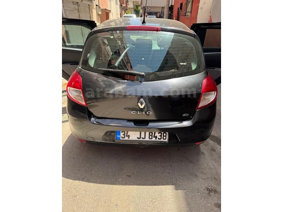 Sahibinden Renault Clio 1.5 dCi Authentique Edition 2012 Model  224.000 km Siyah