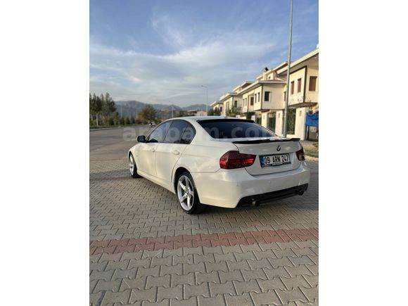 2010 MODEL LCİ BMW 3.20d..