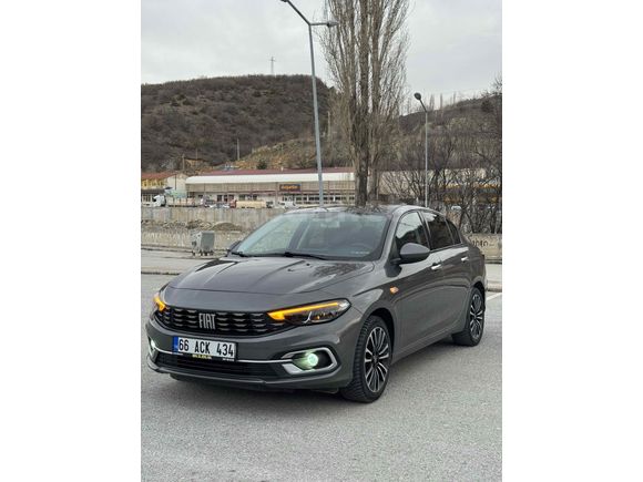 Sahibinden Fiat Egea 1.4 Fire Lounge 2023 Model Yozgat 28.000 km Gri (metalik)