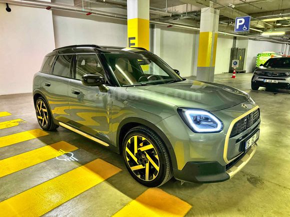 Sahibinden Mini Countryman E Favoured 2024 Model 