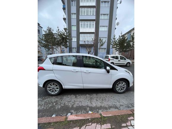 Temiz 2.Sahibinden Ford B-Max 1.6 95binde Titanium 2016 Model 