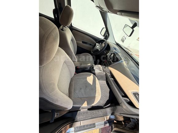 Sahibinden Fiat Doblo Combi 1.3 Multijet Premio 2011 Model 