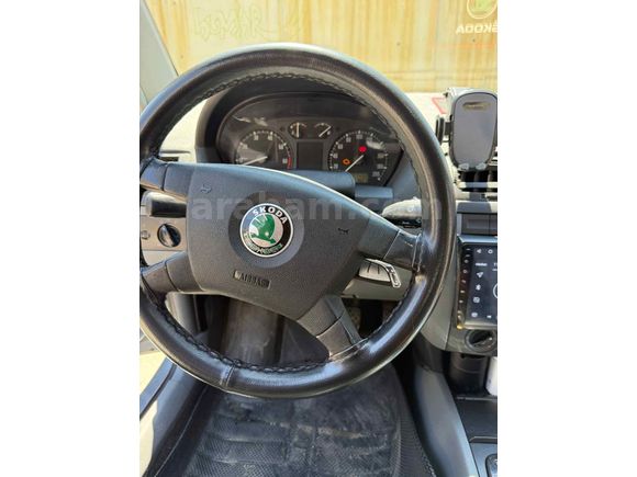 Sahibinden Skoda Fabia 1.4 Special 2004 Model 