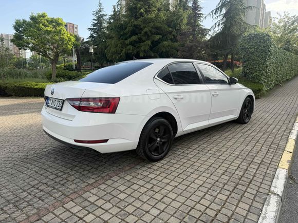Galeriden Skoda SuperB 1.6 TDI Active 2017 Model İstanbul