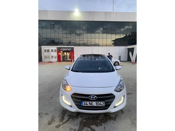Sahibinden Hyundai i30 1.6 CRDi Elite 2015 Model 