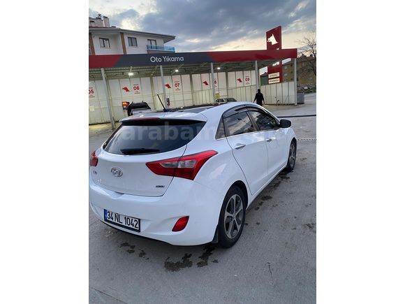 Sahibinden Hyundai i30 1.6 CRDi Elite 2015 Model 